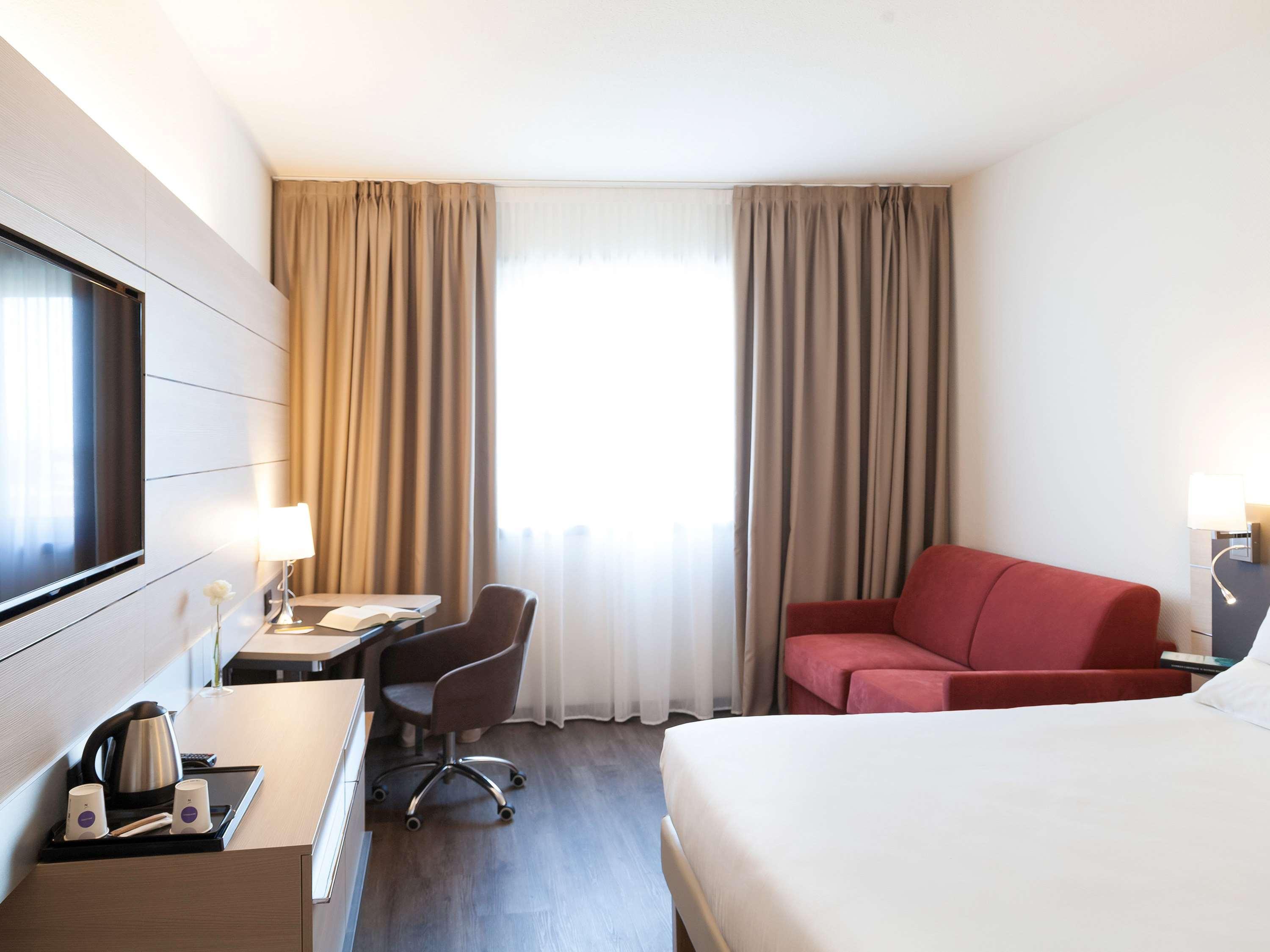 Novotel Brescia Due Exteriör bild